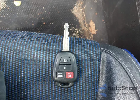 2017 Toyota Corolla Se из США, поврежденный, VIN 5YFBURHE6HP684894